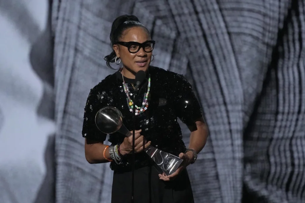 Serena Williams is hosting an ESPY Awards ceremony that celebrates a landmark year for women’s sports
