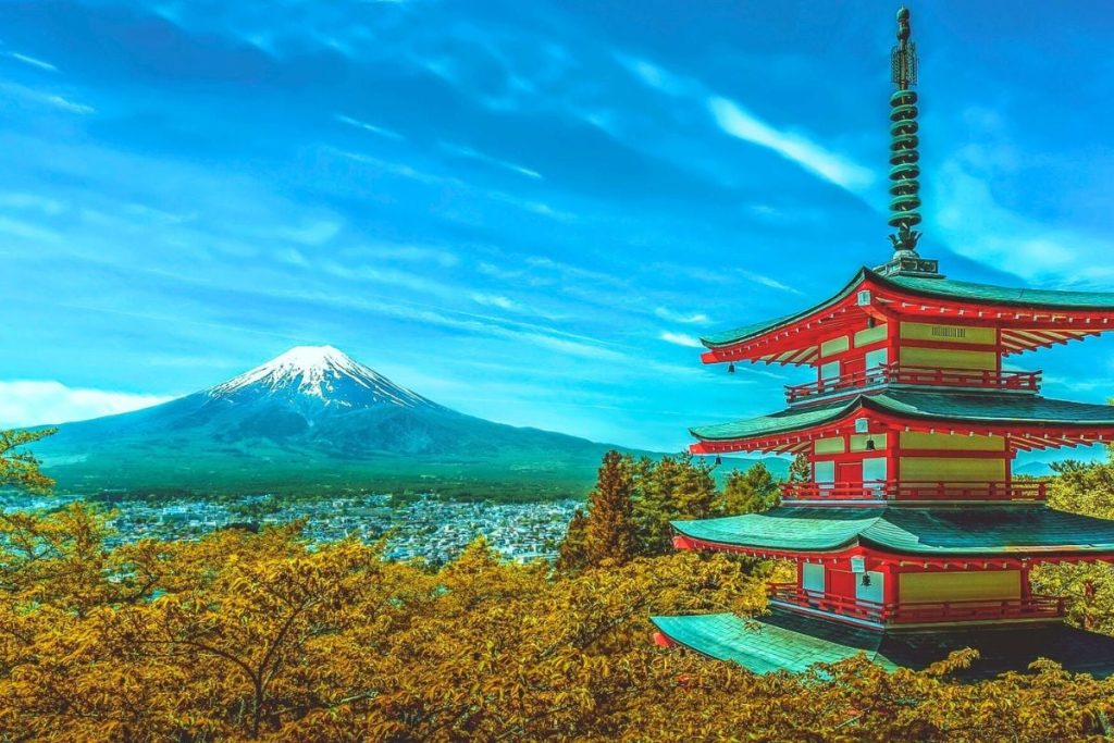 12 Beautiful Places to Visit in Japan