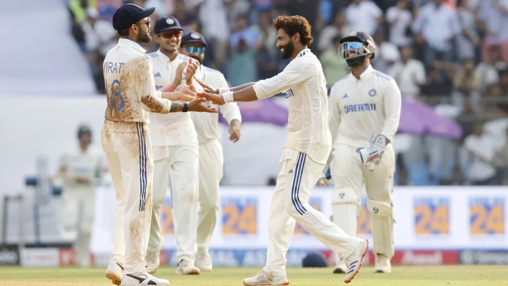 New Zealand beat India by 25 runs to win third test, sweep series