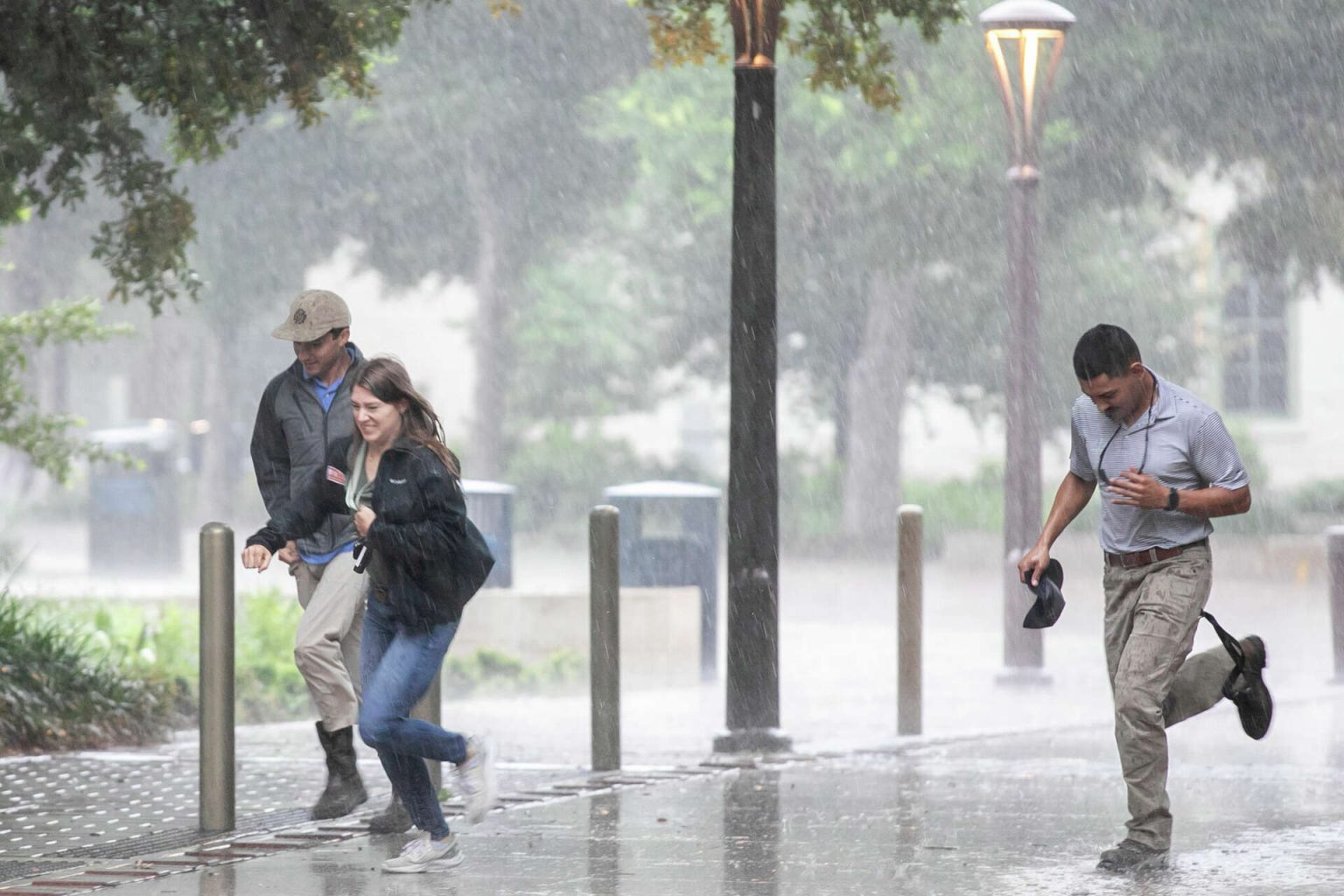 Severe thunderstorms to rumble across areas from Minnesota to Texas