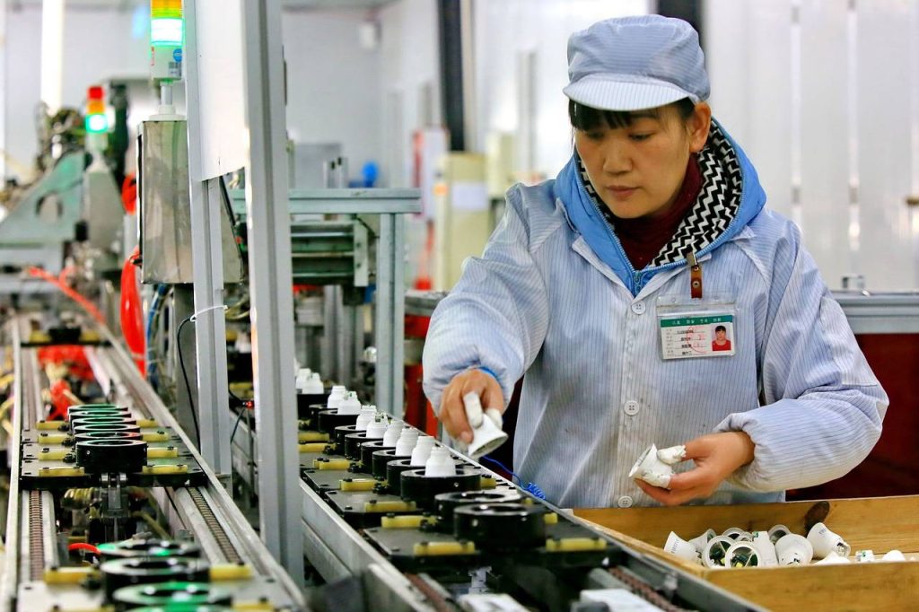 Tariff cuts ease China layoff fears, but labor market struggles continue Tariff cuts ease China layoff fears, but labor market struggles continue