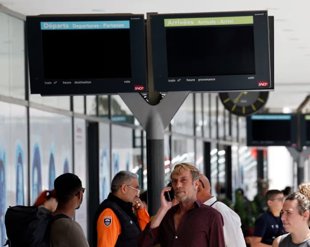 French authorities investigate blackout, cite sabotage