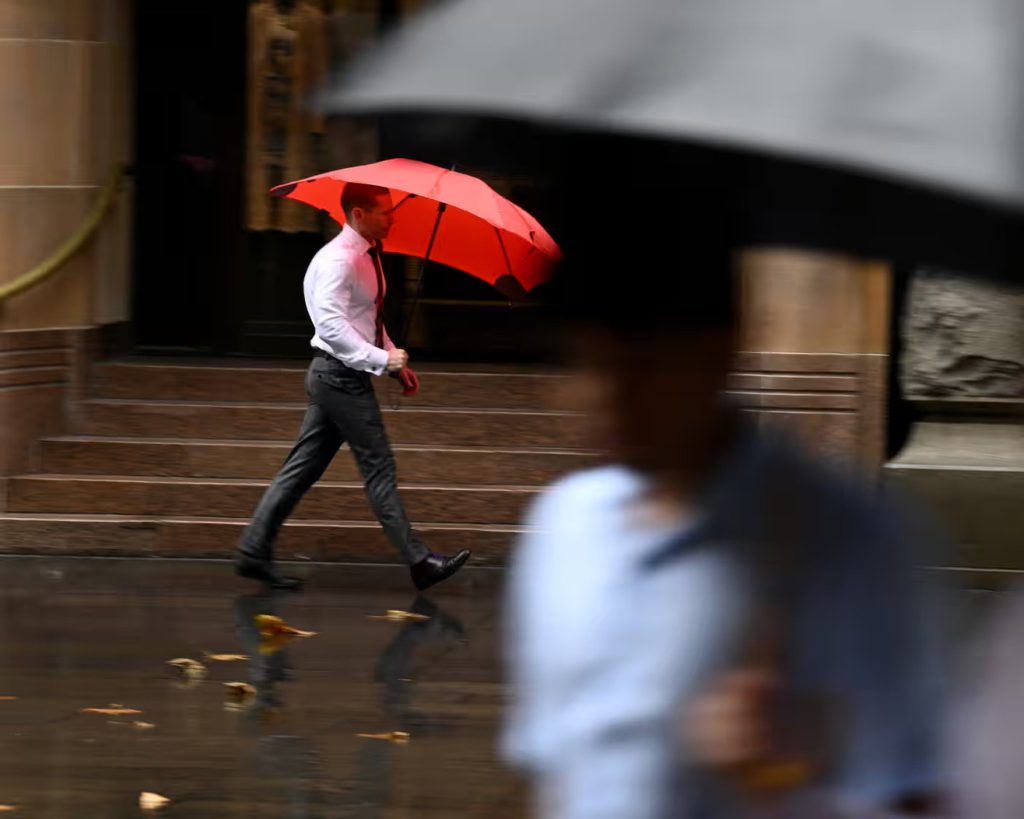 Rough end ahead: cold snap and wintry blast bound for south-east Australia