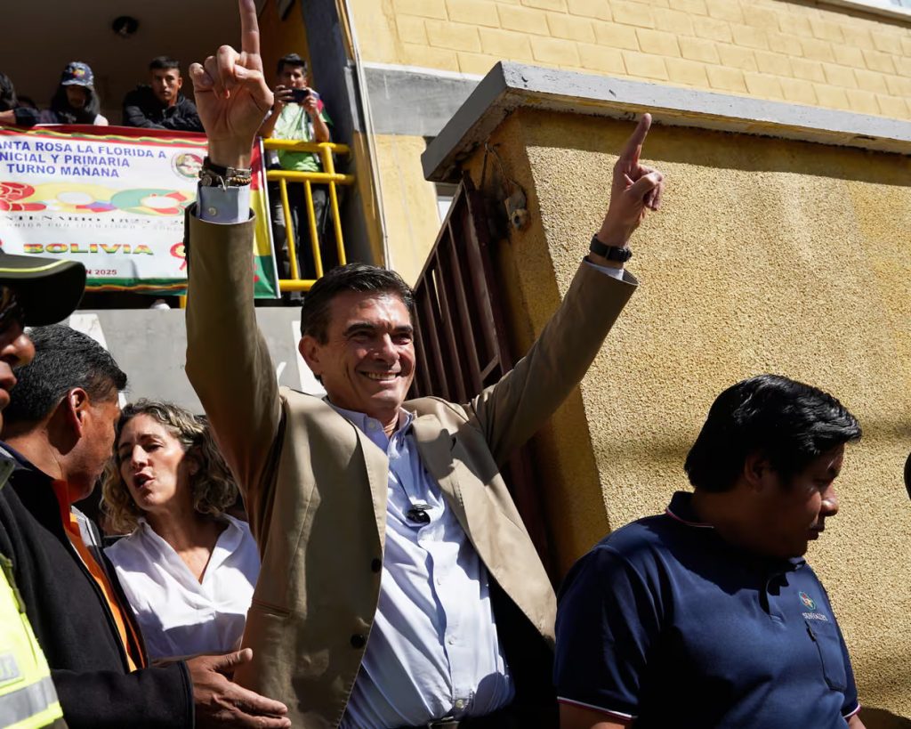 Two decades of leftwing dominance ended in Bolivia as conservative challengers forced an election runoff
