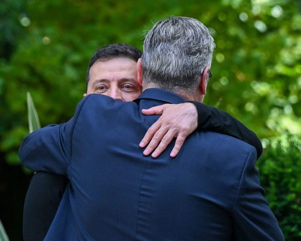 Starmer, Zelenskyy See Hope for Peace Before Trump-Putin Talks Starmer, Zelenskyy See Hope for Peace Before Trump-Putin Talks