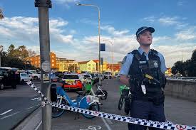 Bondi Beach shooting updates: Australian Prime Minister signals gun law crackdown as police locate firearm and IED Bondi Beach